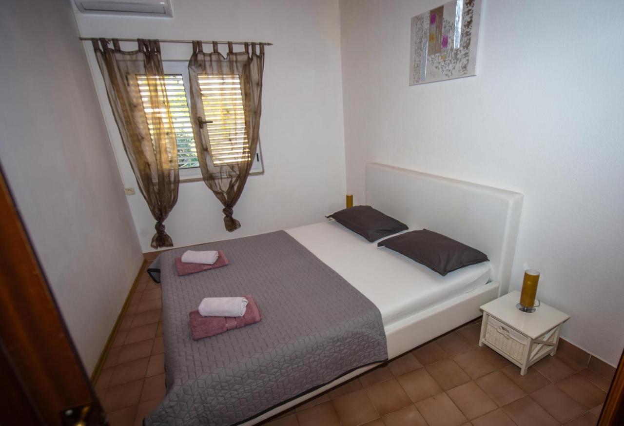Villa Nedo Baška Voda Exterior foto